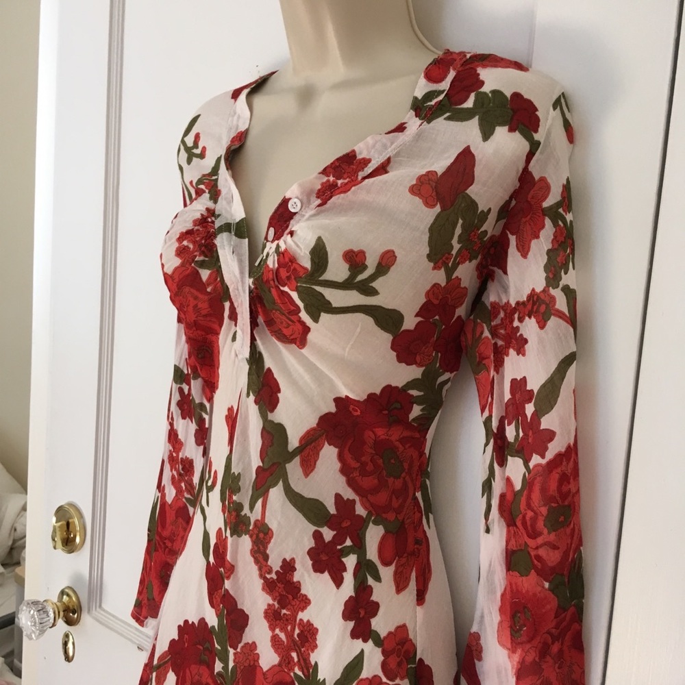 Floral Beach Dress Size S NEW